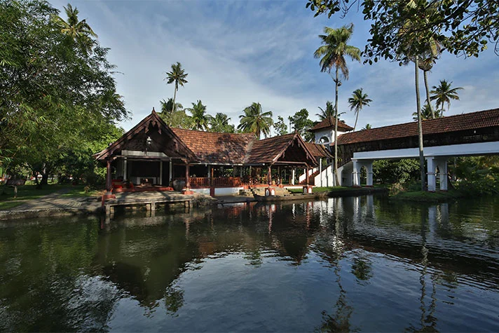 Coconut Lagoon Kumarakom- CGH Earth
